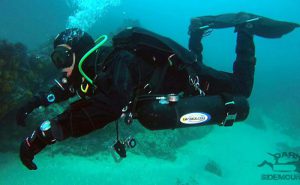 Lee más sobre el artículo Los 5 mitos del buceo en sidemount